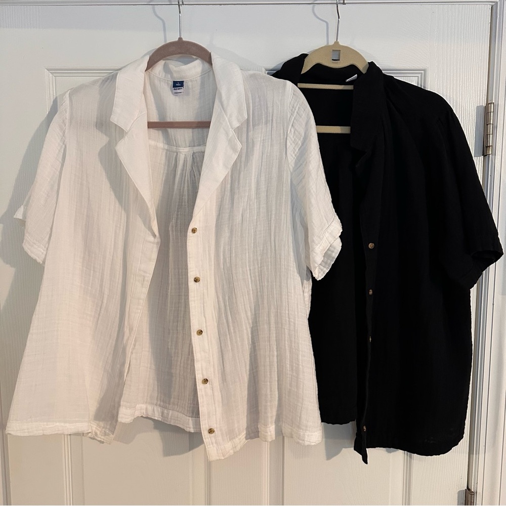 Old Navy crinkle button down tops large tall